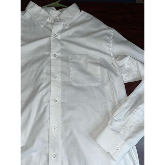 Saddlebred Easy Care Oxford White Mens Button Up Long Sleeve Size 17.5 Neck - Picture 2 of 7